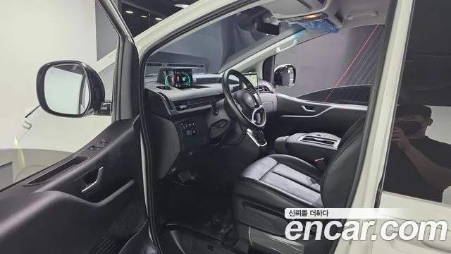 Hyundai Staria — Фото автомобиля 15