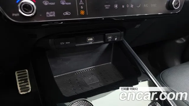 Kia Niro The All New — Фото автомобиля 16