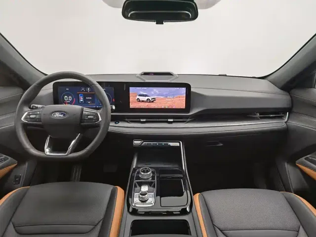 Ford Lingrui — Фото автомобиля 5