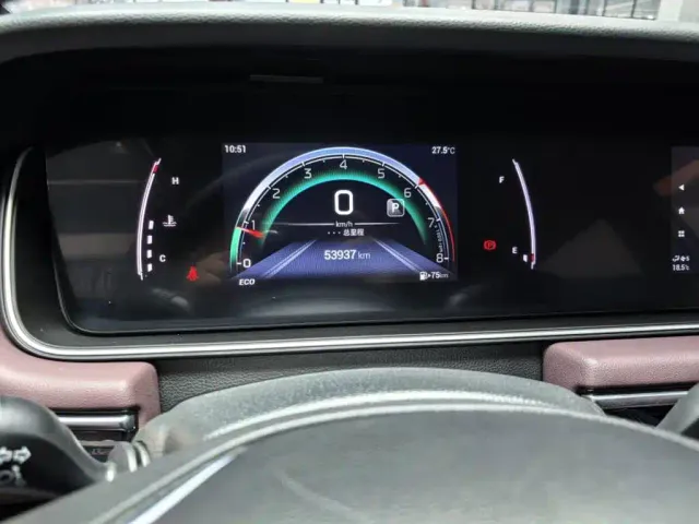 GAC Trumpchi M6 — Фото автомобиля 6