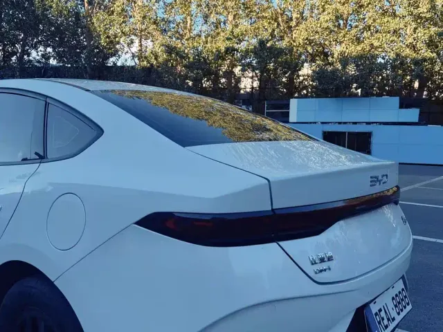 BYD Qin PLUS — Фото автомобиля 5