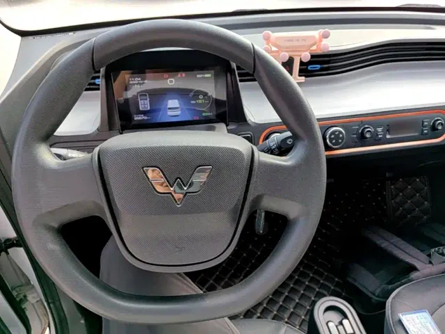 Wuling Hongguang Mini EV — Фото автомобиля 9