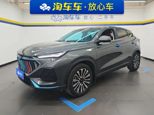 Фотография автомобиля — Changan Oushang X5