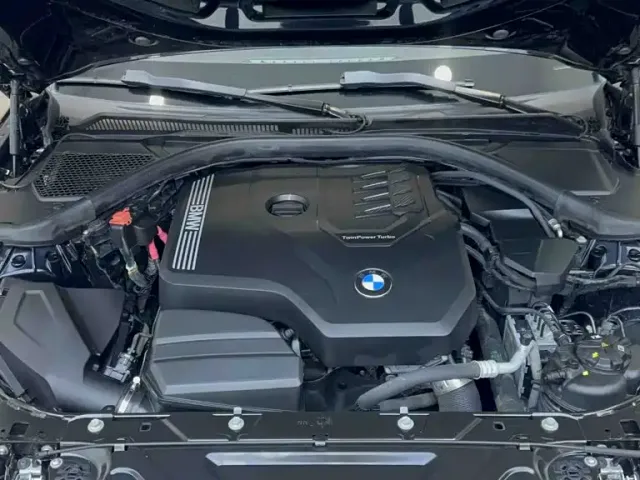 BMW 3 Series — Фото автомобиля 22