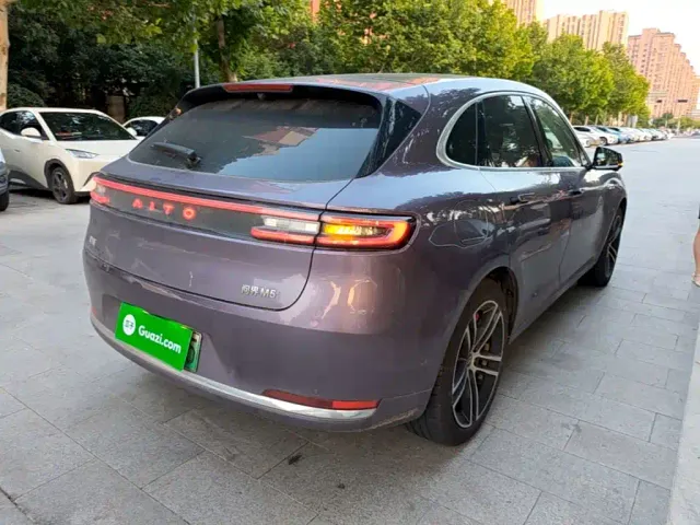 Aito M5 — Фото автомобиля 6