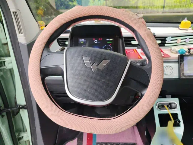 Wuling Hongguang Mini EV — Фото автомобиля 2