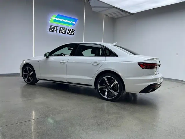 Audi Audi A4L 2024 40 TFSI Luxury Dynamic — Фото автомобиля 6