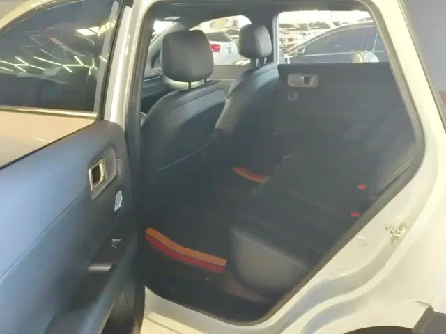 Wuling Starlight S — Фото автомобиля 11