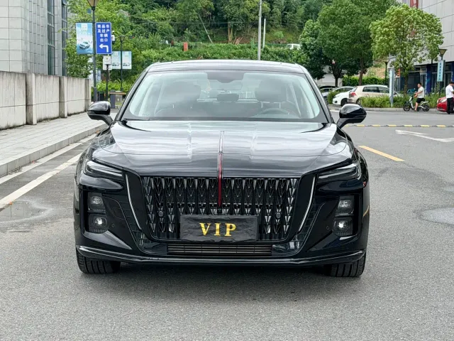 Hongqi H5 — Фото автомобиля 2