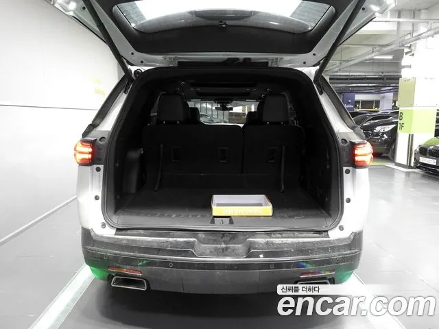 Chevrolet Traverse — Фото автомобиля 12