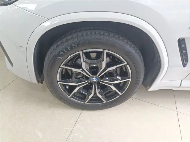 BMW X4 — Фото автомобиля 24