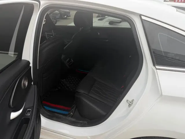 Chery Arrizo 8 — Фото автомобиля 12