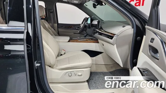 Cadillac Escalade Escalade 5 поколение — Фото автомобиля 11