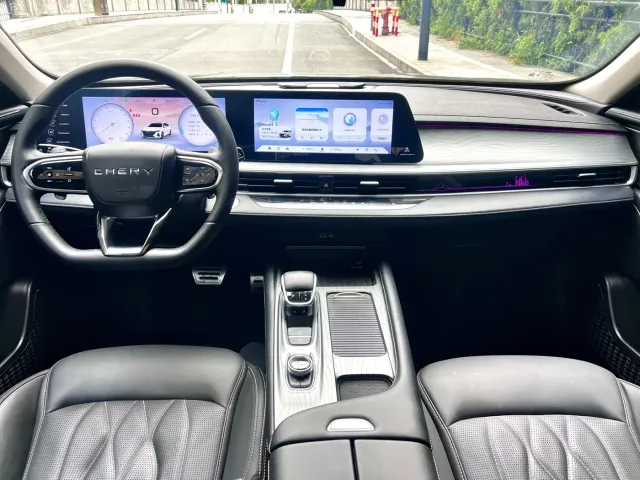 Chery Arrizo 8 — Фото автомобиля 13