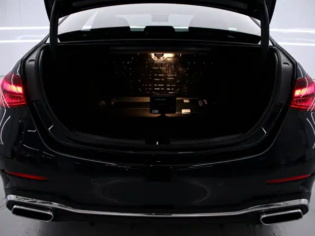 Mercedes-Benz C-Class — Фото автомобиля 17