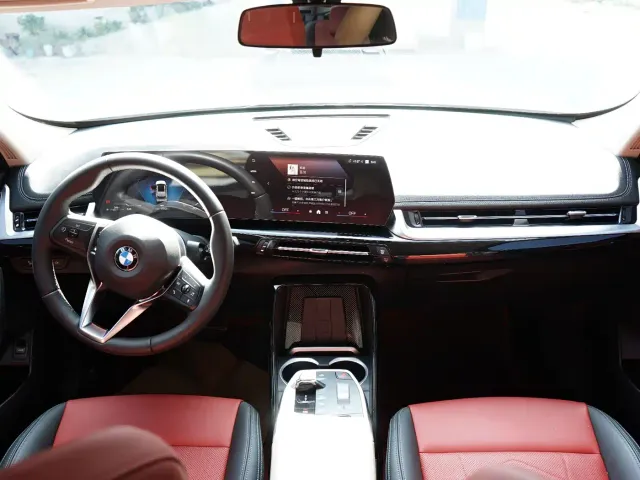 BMW X1 — Фото автомобиля 5