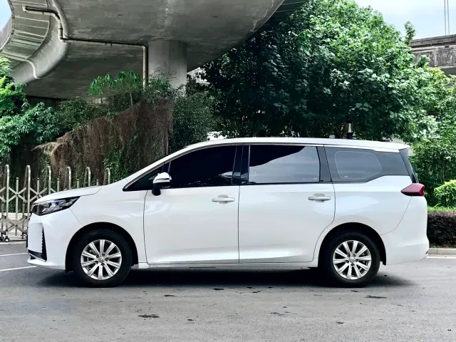 GAC Trumpchi M6 — Фото автомобиля 3