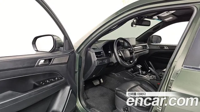 KG_Mobility_Ssangyong Rexton Новый Rexton Sport Khan Дизель 2.2 4WD — Фото автомобиля 5