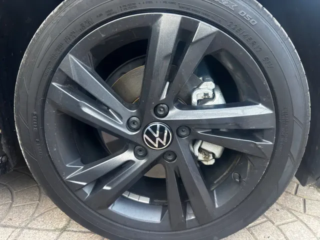 Volkswagen Golf — Фото автомобиля 4