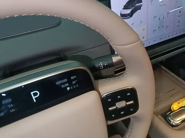 Li Auto i6 — Фото автомобиля 13