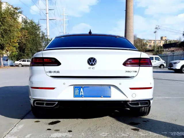Volkswagen CC — Фото автомобиля 5