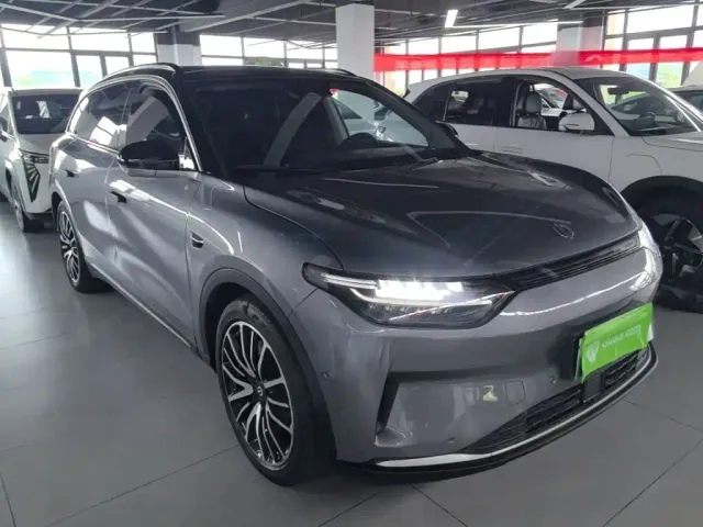 Leapmotor C11 — Фото автомобиля 3