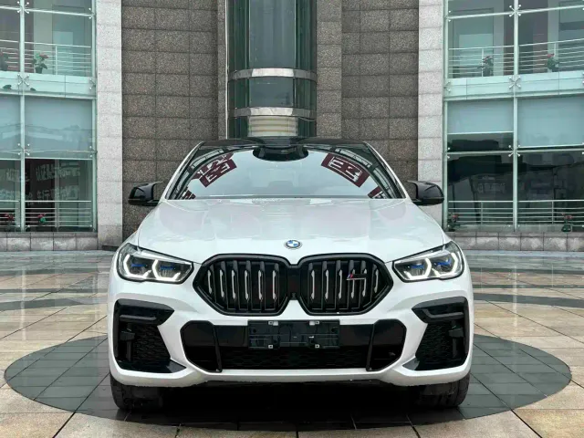 BMW X6 — Фото автомобиля 3