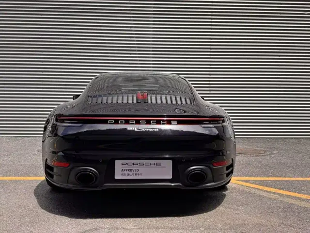 Porsche 911 — Фото автомобиля 5