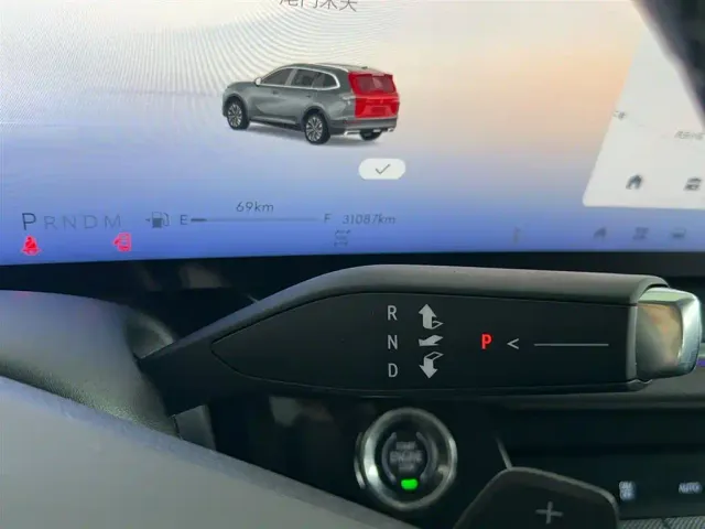 Buick Envision Plus — Фото автомобиля 2