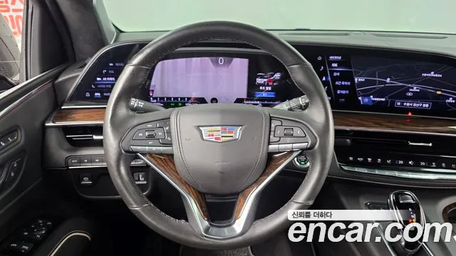 Cadillac Escalade Escalade 5 поколение — Фото автомобиля 12