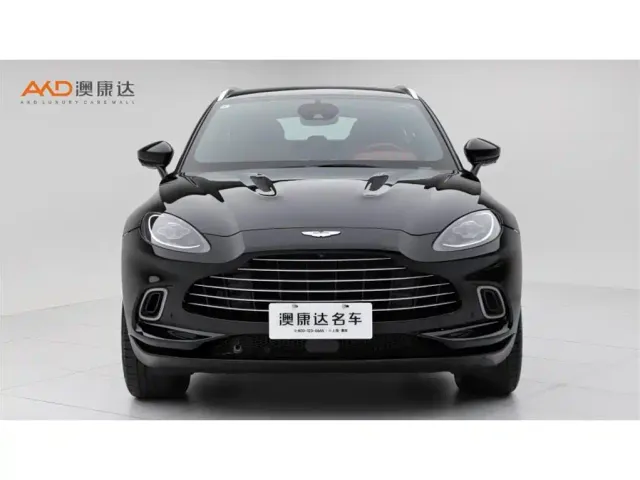 Aston Martin DBX — Фото автомобиля 2