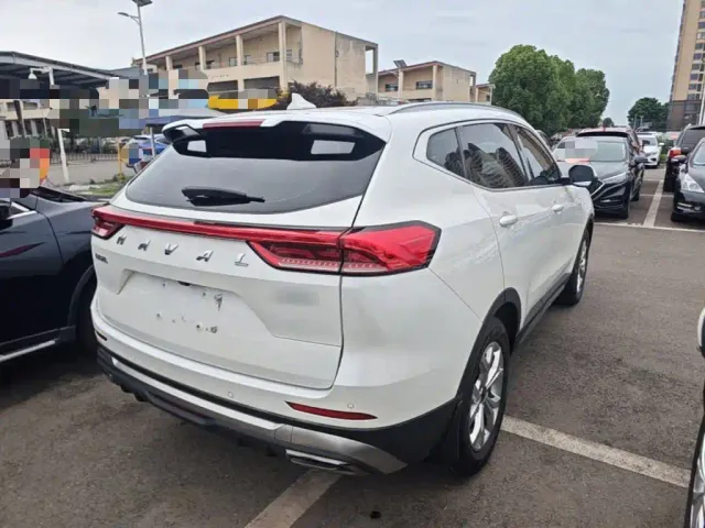 Haval H6 — Фото автомобиля 6