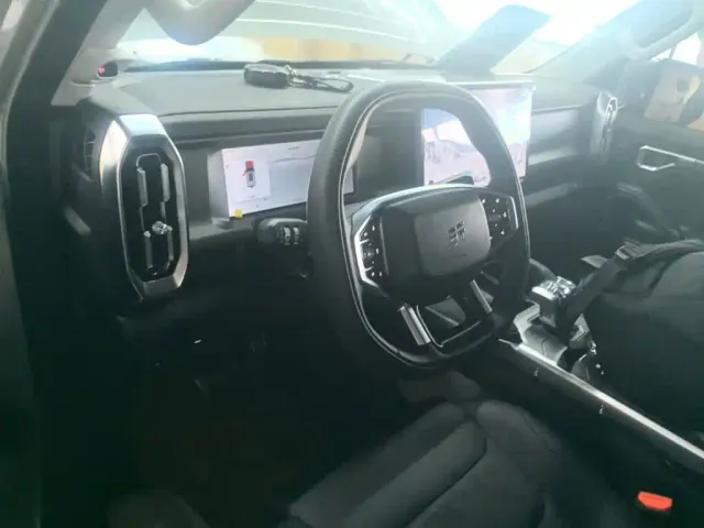 Jetour T2 — Фото автомобиля 9