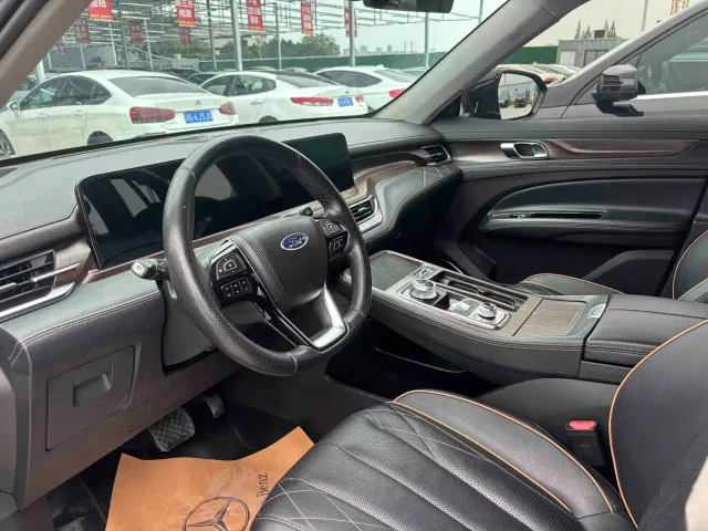 Ford Territory — Фото автомобиля 6