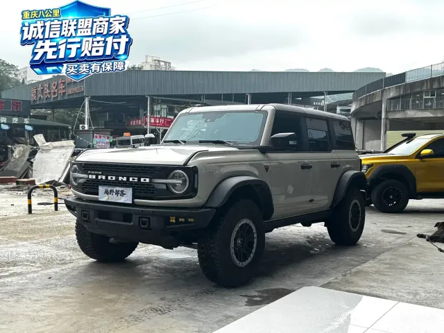 Фотография автомобиля — Ford Bronco