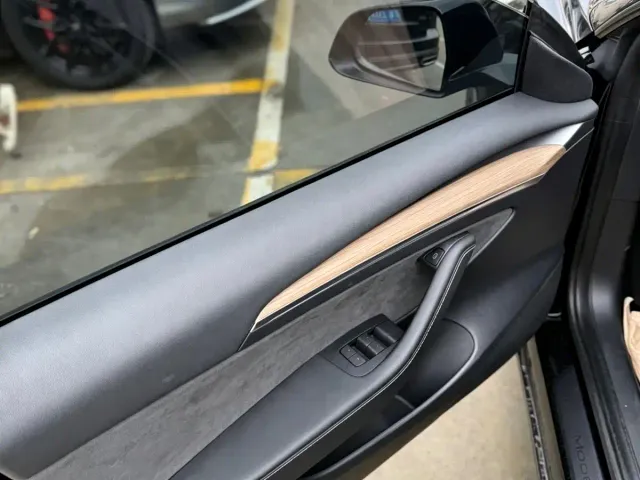 Tesla Model 3 2021 Standard Range Rear-Wheel Drive Upgrade — Фото автомобиля 6