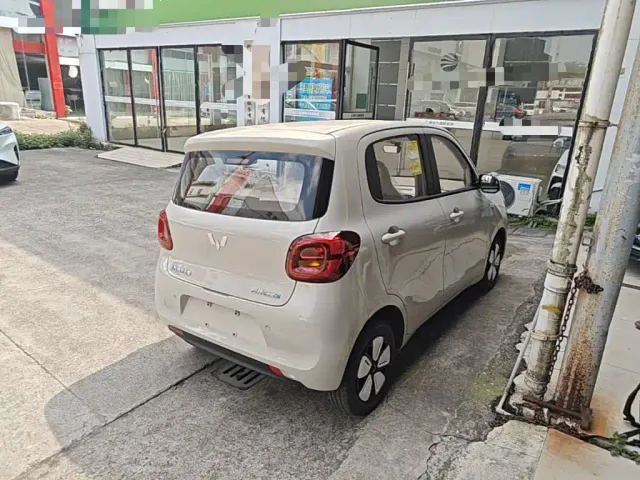 Wuling Hongguang Mini EV — Фото автомобиля 6