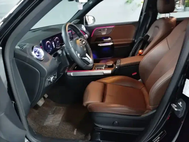 Mercedes-Benz GLB-Class — Фото автомобиля 14