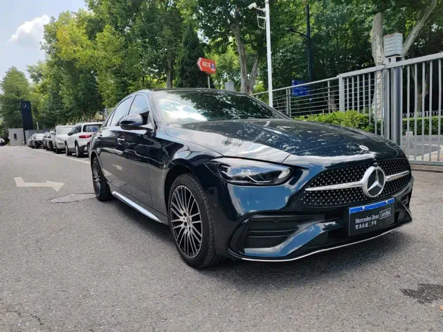 Mercedes-Benz C-Class — Фото автомобиля 2