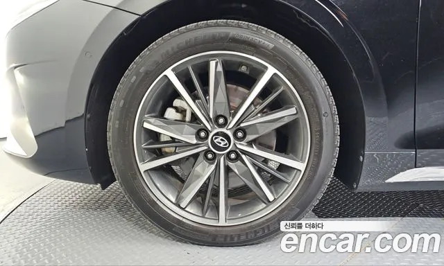 Hyundai Grandeur New — Фото автомобиля 5