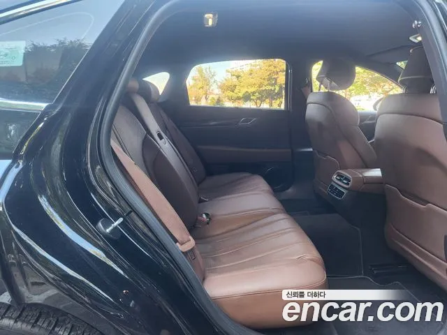 Genesis G80 RG3 — Фото автомобиля 11
