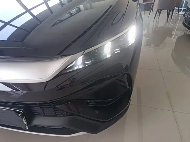 BYD Song Pro — Фото автомобиля 23