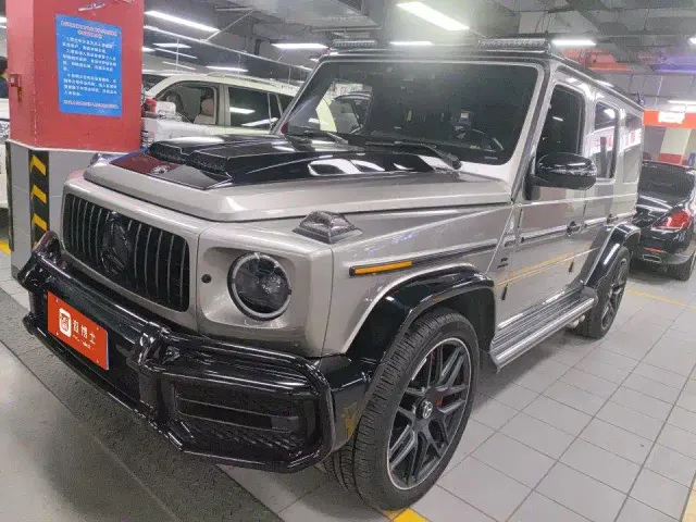 Фотография автомобиля — Mercedes-Benz G-Class AMG