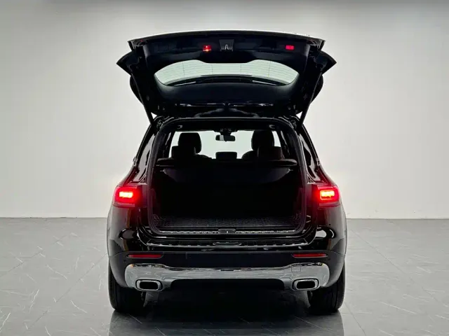 Mercedes-Benz GLB-Class — Фото автомобиля 9