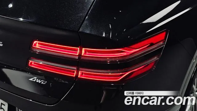 Genesis GV80 — Фото автомобиля 8