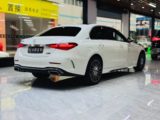 Mercedes-Benz C-Class — Фото автомобиля 18