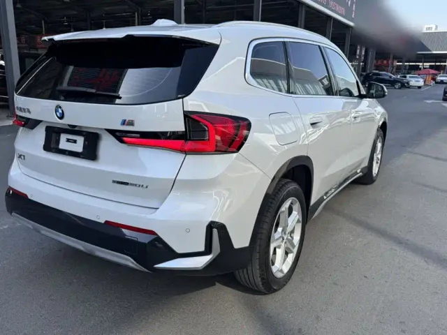 BMW X1 — Фото автомобиля 9
