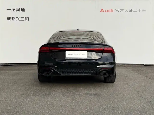 Audi A7 — Фото автомобиля 4