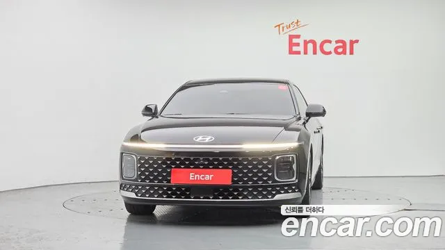 Hyundai Grandeur Grandeur (GN7) 2.5 Бензин 2WD — Фото автомобиля 3
