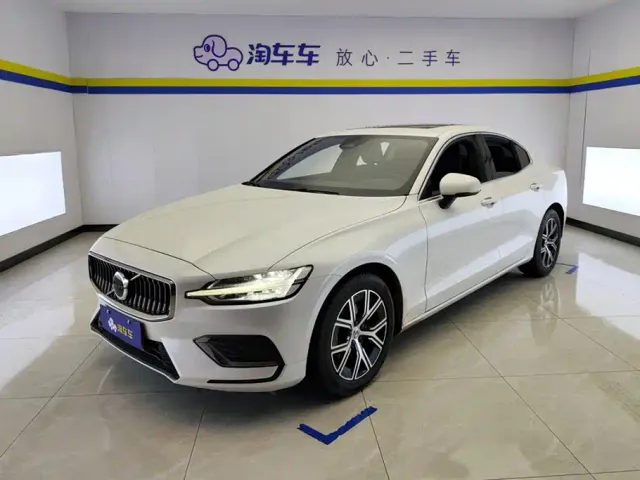 Фотография автомобиля — Volvo S60
